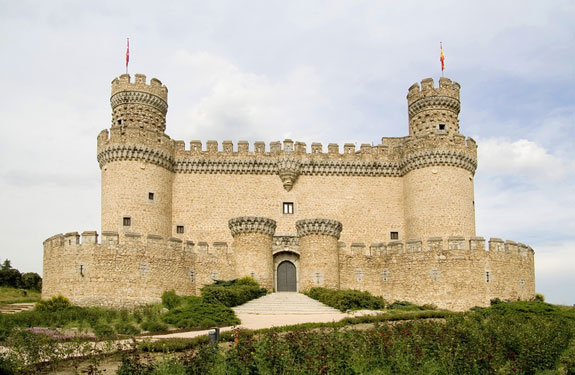 Mendoza Castle at Manzanares El Real, Community of Madrid, Spain md