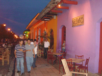 Calle la Calzada Granada Nicaragua