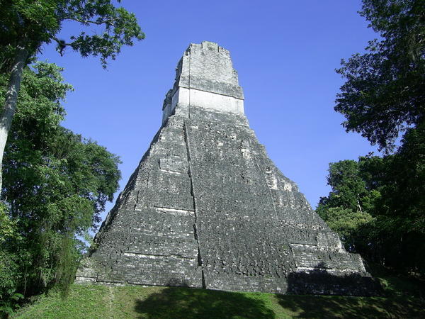 Beachcomber_Pete_Tikkal_Ruins_Guatemala