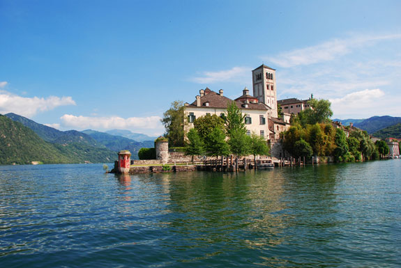 San Giulio Island, Lake Orta, Piemonte, Italy md