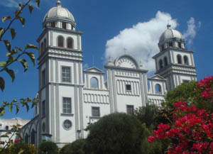 Suyapa Basilica Tegucigalpa Honduras1
