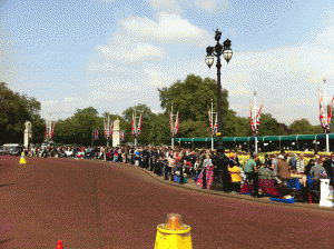 Crowds waiting for Royal Wedding in front of Buckingham Palcace